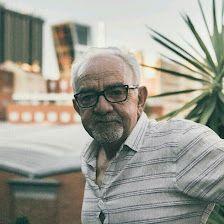 Dr. José Salvador Casanova. Psiquiatra. Psicoterapeuta.