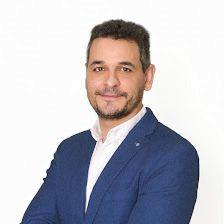 Dr. Daniel Hernández Huerta, Psiquiatra