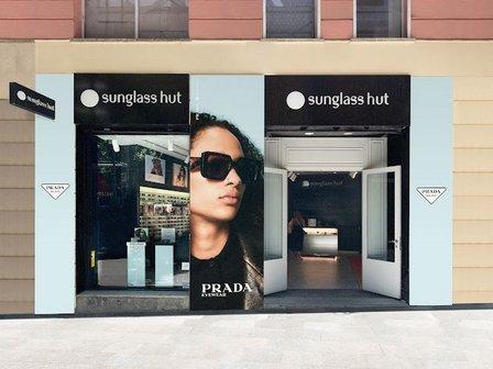 Sunglass Hut
