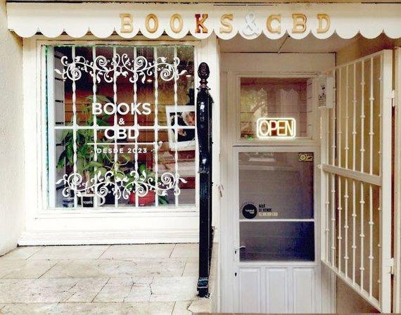 BOOKS & CBD SHOP SAN LORENZO DEL ESCORIAL