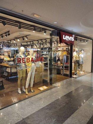 Levi's