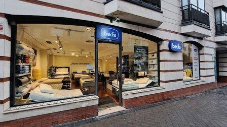 Bed's Madrid Dr. Castelo