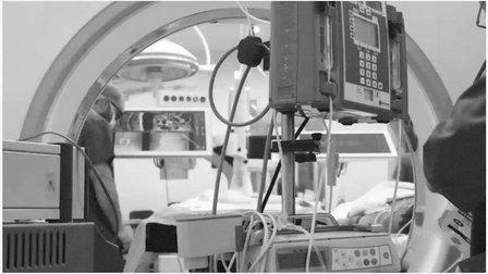 Dr. Edgar Enrique Ferreira Martins, Neurocirujano, Especialista en Cirugia Espinal