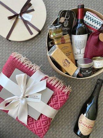 Festt | Regalos gourmet para empresas. Lotes y cestas de Navidad.
