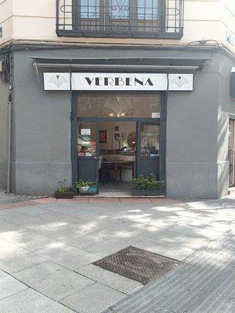 VERBENA🖤Complementos