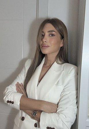 Abogada María Valiente