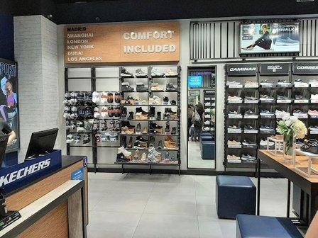 Skechers