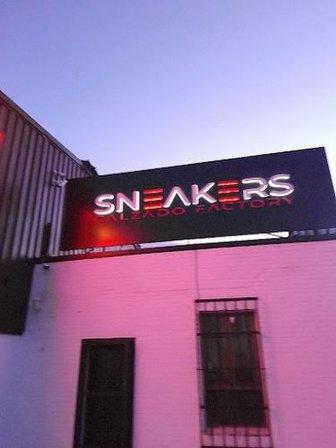 Sneakers Factory Alcorcón