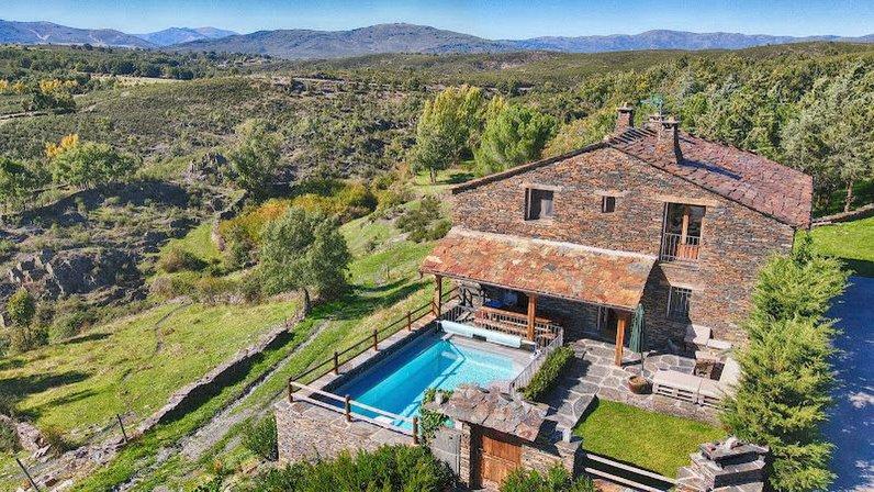 Casa Rural “El Roble Hueco”