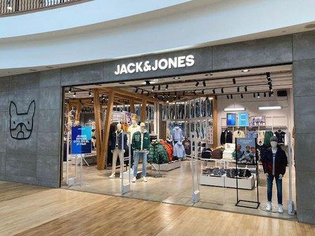 JACK & JONES