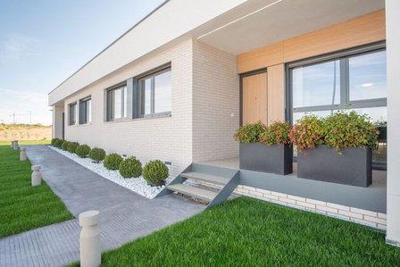 hi! Real Estate - El Viso
