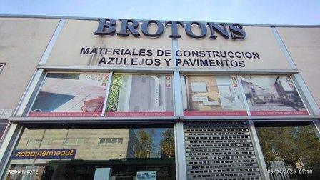 Exposición de baños, azulejos y pavimentos - BdB BROTONS