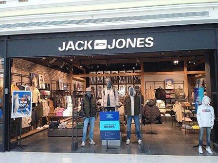 JACK & JONES