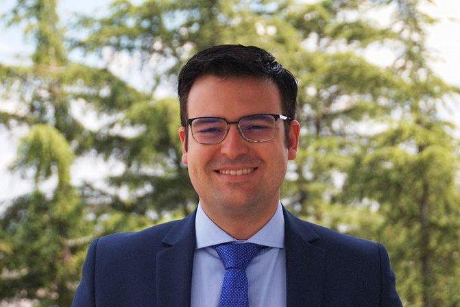 Abogado - Enmanuel Oliva