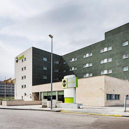 B&B HOTEL Madrid Aeropuerto T1 T2 T3