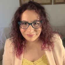 Abogada Nathalie González y Mediadora