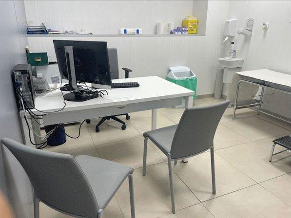 Dr. Édgar Martín Castañeda Guardia, Traumatólogo