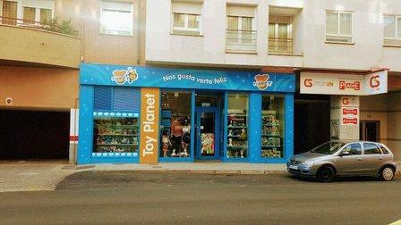 Toy Planet