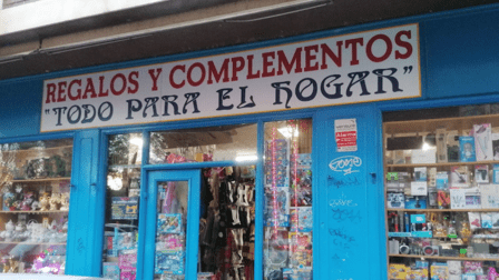 Tienda de COSTURA, ARREGLOS Y ARTÍCULOS.