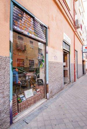 Bicycle repair shop in Madrid - VillaBikess