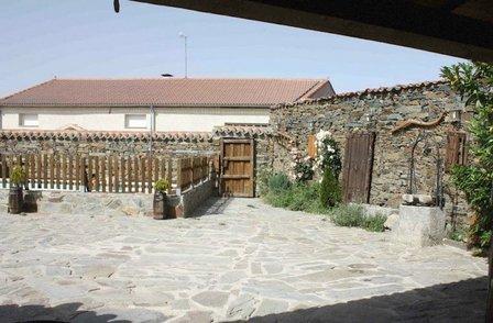 Casa Rural "El Horno de Rinconada" (Apartamentos Turísticos Ávila)