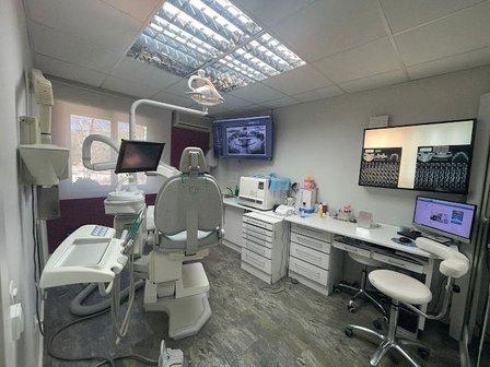 Clínica Dental Dra. Ana Baez - 𝐃𝐞𝐧𝐭𝐢𝐬𝐭𝐚 𝐞𝐧 𝐓𝐨𝐫𝐫𝐞𝐣𝐨́𝐧 𝐝𝐞 𝐀𝐫𝐝𝐨𝐳