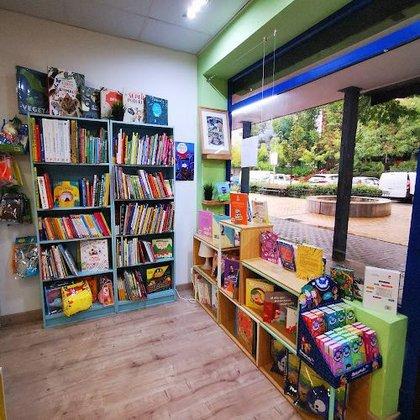 Librería Peripecias