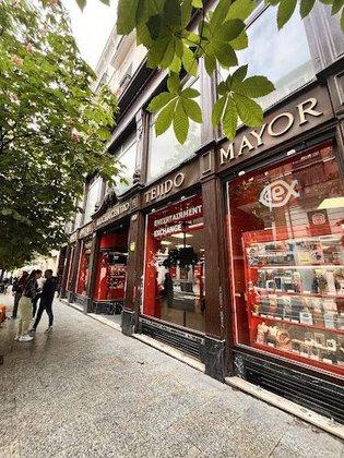 CeX