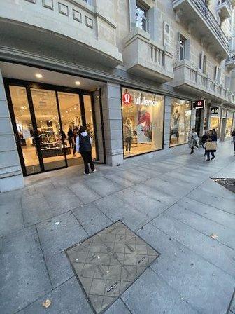 Lululemon
