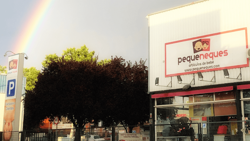 Pequeneques Tienda Física y On-Line