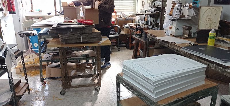 Encuadernación Artesanal KIKES | Encuadernador Madrid | Restauración de libros