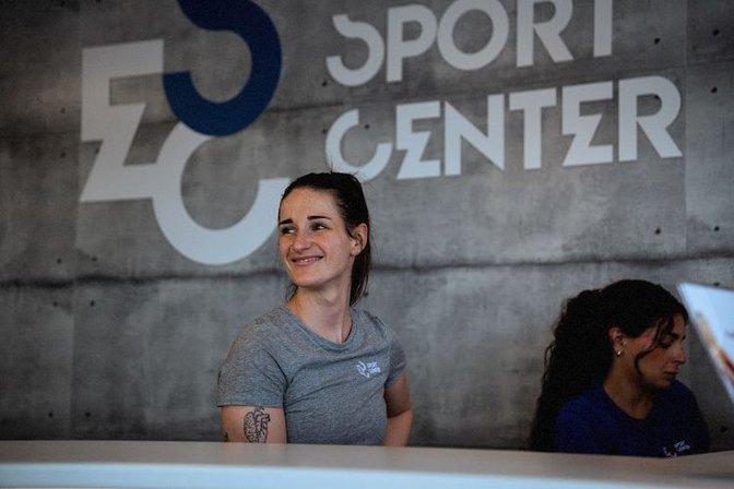 GIMNASIO EN VILLAVICIOSA DE ODÓN, ESC SPORT CENTER - Musculación - Cross Training - Boxeo - Pilates - Yoga .