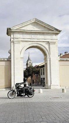 Puerta de Madrid