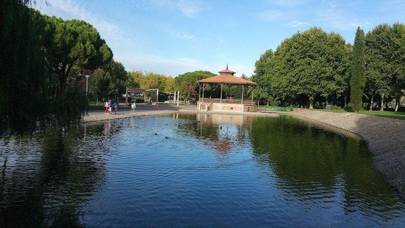 Fuente de la Salud Park