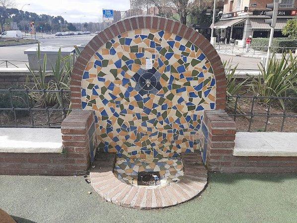 Fuente Mural