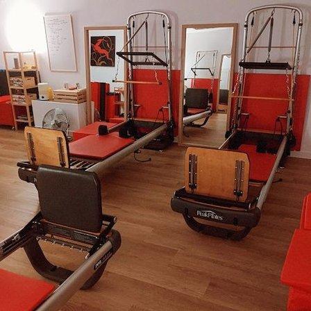 Estudio de Pilates máquinas Javier Rivera