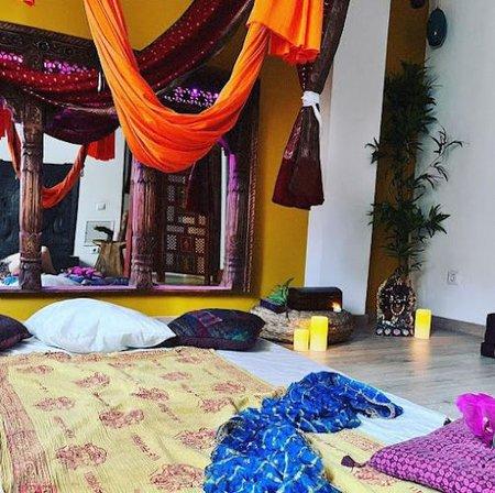 Tantra Secret; Yoga, Tantra & Meditación