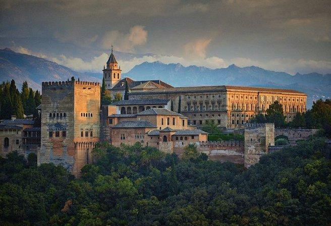 Spanish Wonders Travel