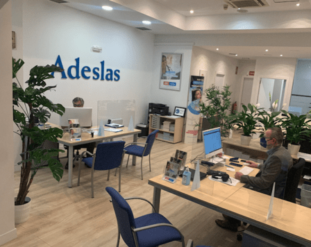 Oficina Atención Comercial SegurCaixa Adeslas